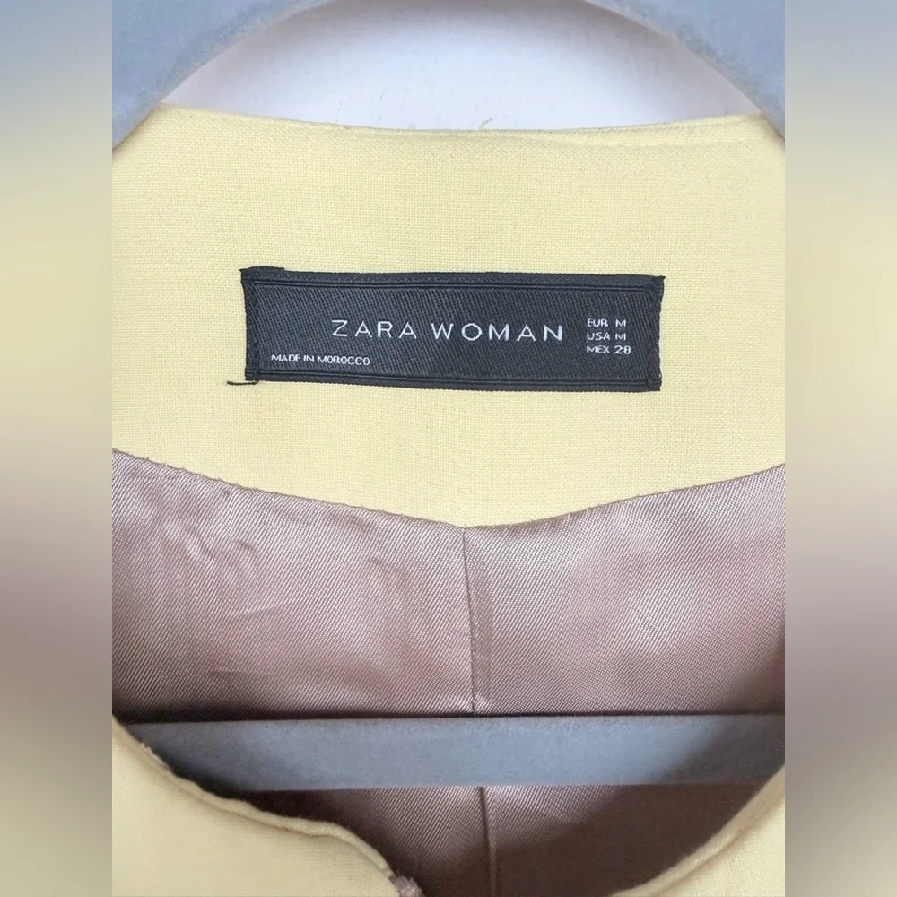 Zara Bright Yellow Coat with Pocket Details - Picture 6 of 8